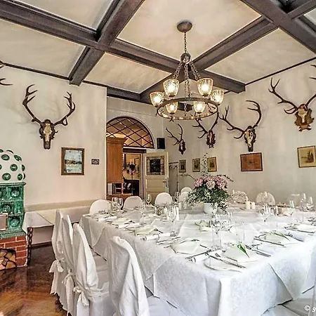 Drei Hasen Hotel 3*