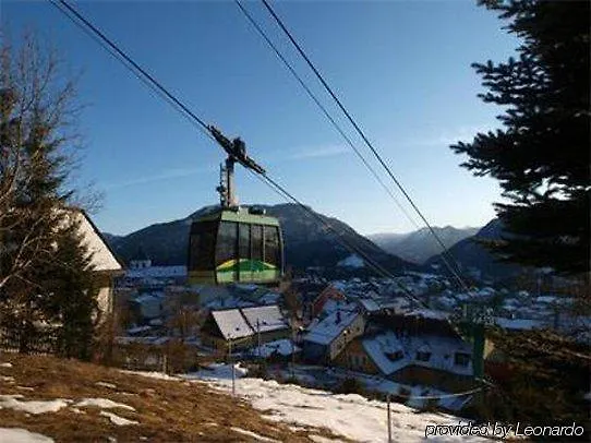 Drei Hasen فندق 3*